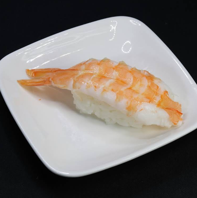 Ebi.
